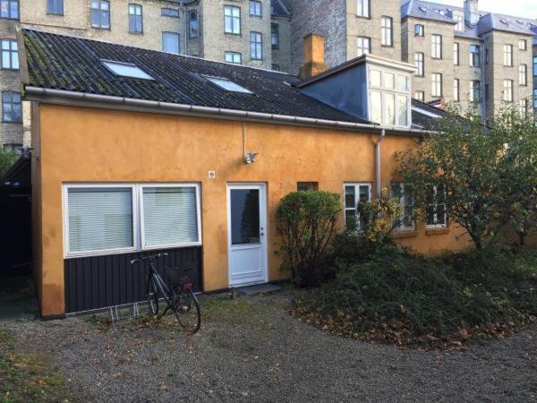 Rooms In Quiet Yellow Courtyard Apartment Copenhagen Luaran gambar