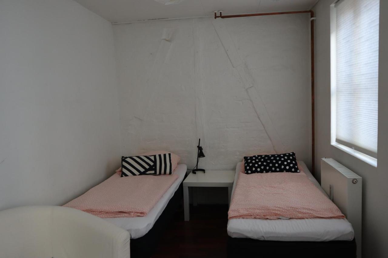 Rooms In Quiet Yellow Courtyard Apartment Copenhagen Luaran gambar